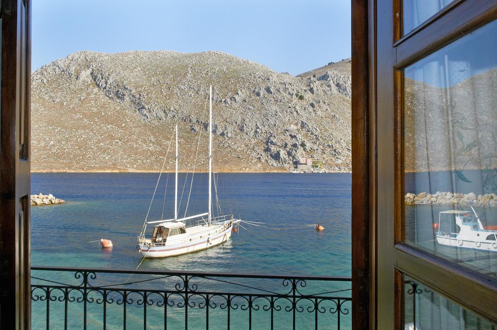 Appartement Perla Di Mare à Symi Extérieur photo