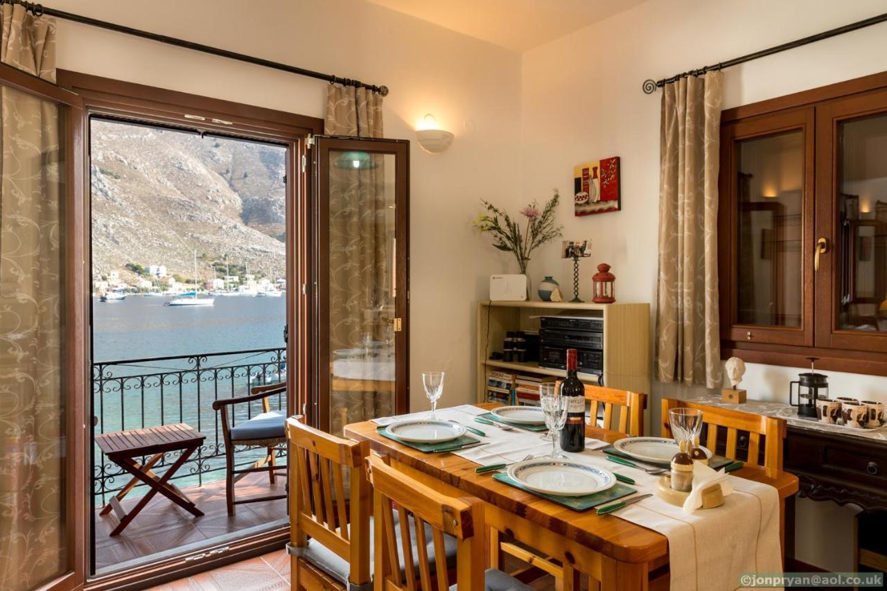 Appartement Perla Di Mare à Symi Extérieur photo